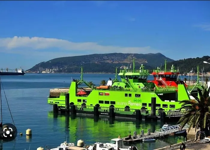 Rphouse 3 Setubal 아파트